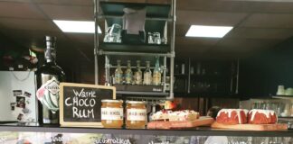 Café Terrasmus heeft nog last van storm Eunice