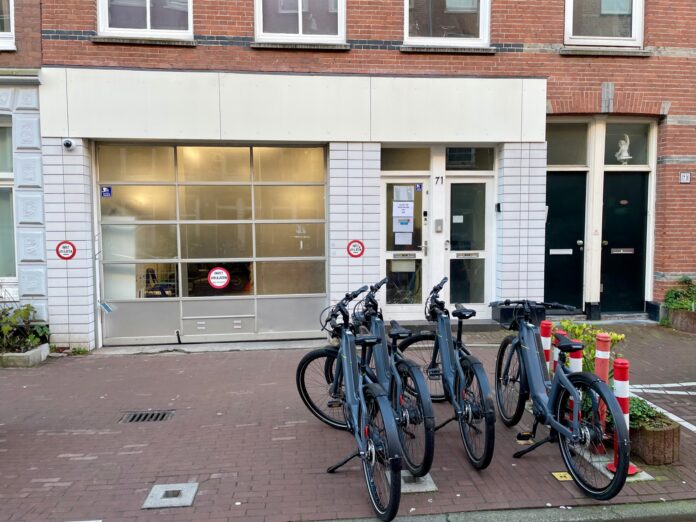 Magazijn flitsbezorger Fagelstraat