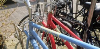 60 autoparkeerplekken sneuvelen ten behoeve van fietsen