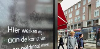 Nieuwe geldautomatenwinkel in Kinkerstraat