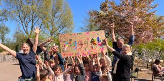 BSO-helden van Natuurfontein zamelen een fortuin in voor voedelbos Westerpark