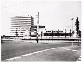 Zo zag het Bos en Lommerplein er 50 jaar geleden uit