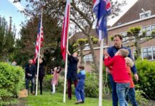Herdenking in ‘rode’ buurt zonder vlag Sovjet-Unie