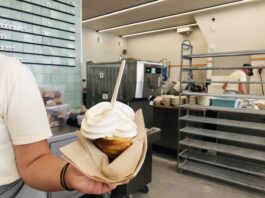 Het croissantje ijs is geland in De Baarsjes