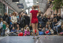 Cultuurmarkt voor kinderen in De Hallen