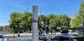 Flitspaal op Stadhouderskade tegen te hard of door rood rijden