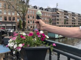 Het wonderlijke ijsje van Otemba in de Kinkerstraat