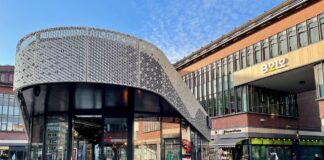 Plein Festijn met hapjes, kinderactiviteiten en cadeaubonnen