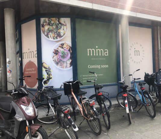 Mima (voorheen Waroeng Asje) strooit met pita’s en groente