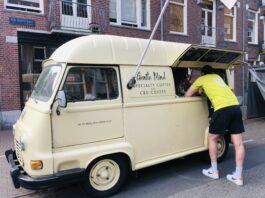 Nour van koffietruck Betsy tovert een lach op elk gezicht