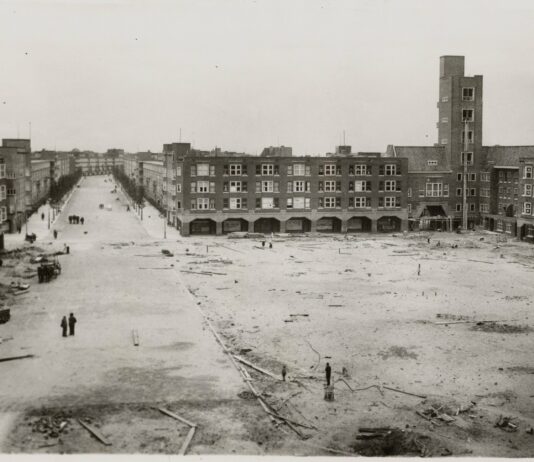 De Baarsjes viert 100 jaar De Baarsjes