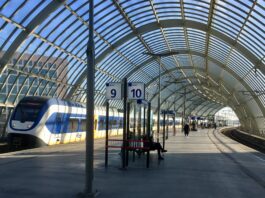 Proef met Airport Sprinter op Sloterdijk en Lelylaan