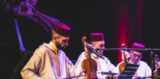 Erepodium voor de klanken en cultuur van de Maghreb