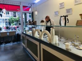 Het laatste ijsje van het seizoen haal je bij SottoZero Gelatobar