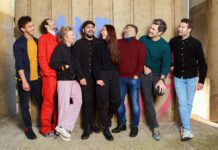 Bewoners van De Baarsjes runnen een pop-up theater (en stelen er de show)