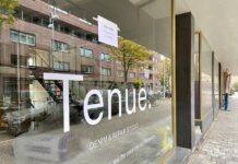 Jeans en racefietsen in de Donker Curtiusstraat