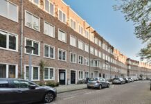 Overleden bewoner pas na zes weken gevonden in woning De Baarsjes