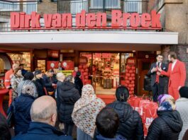 ‘Historische’ Dirk Mercatorplein helemaal in het nieuw