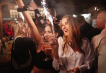 West krijgt het grootste overdekte terras van de stad