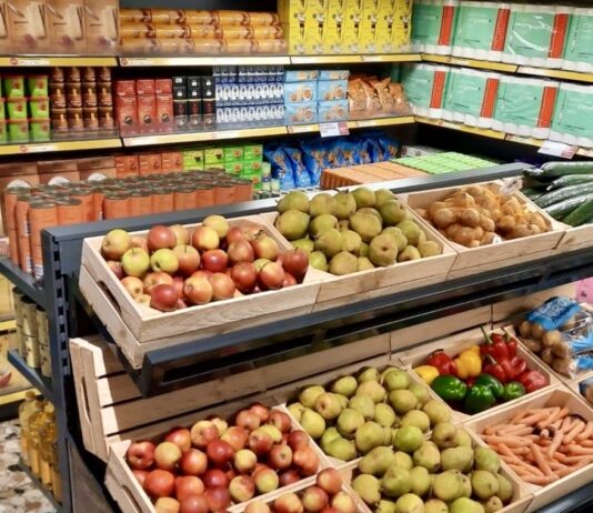 Gratis supermarkt voor kwetsbare gezinnen in Nieuw-West