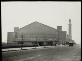 ‘Klokkentoren Centrale Markthal herbouwen’