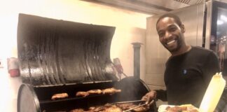 Damion is de ‘Jerk Master’ van West