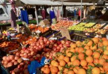 Kritiek Ombudsman op behandeling marktlieden Plein ’40-’45