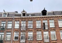 Brand op zolderetage Van der Hoopstraat