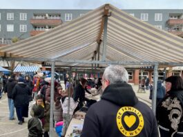 Vrijmarkt en benefietavond op Balboaplein voor slachtoffers aardbeving