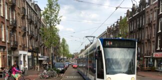 ‘Stad autoluw en meer woningen? Bezuinig dan niet op ov’