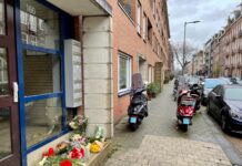 ‘Zo erg, zo zinloos’ – Bloemen op plek waar 47-jarige Karin werd doodgeschoten