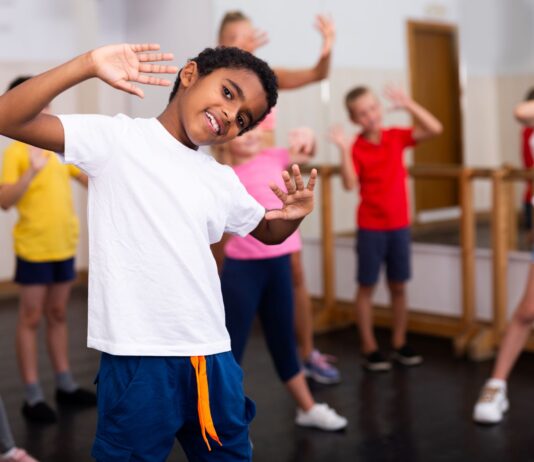 Gratis cultuurdag voor kinderen met muziek, dans, circus en knutselen