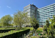 Feest rond 10-jarig bestaan Bos en Lommerplantsoen