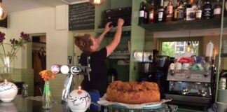 Meneer van Loon in De Baarsjes sluit deuren