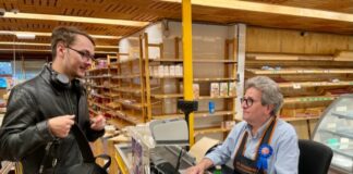 Icoon De Avondmarkt komt weer tot leven in een boek