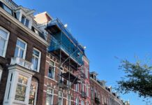 Stadsdeel gaat handhaven bij ‘foute’ dakkapel