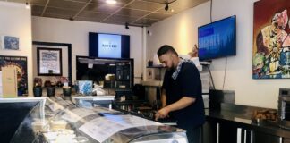 15x smullen als een Surinamer in West