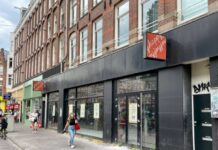 Vegitalian naar pand HappyHappyJoyJoy Bilderdijkstraat