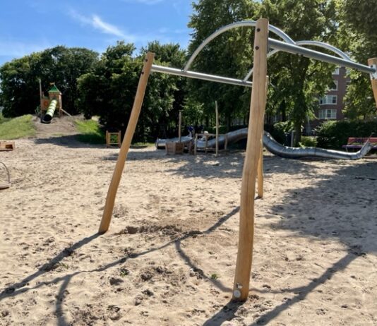 Speelplek Bos en Lommer langer dicht na vernielingen