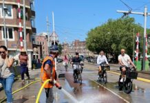 Wiegbrug minder glad voor fietsers bij warm weer