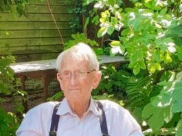 Verknocht aan de Slatuinen in De Baarsjes: Pieter Nieuwkamp (1928-2023)