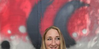 Nieuw podium voor beginnende stand-up comedians in De Baarsjes