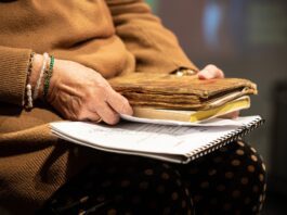 ‘Toko Mokum’ zoomt in op Indische kookschriften