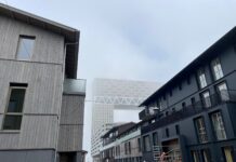 Sleutels voor eerste bewoners Libau Eiland in Houthaven