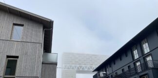 Sleutels voor eerste bewoners Libau Eiland in Houthaven