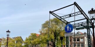 Gemeente stopt proef met palen op bruggen