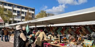 Feest op vernieuwd Sierplein in Slotervaart