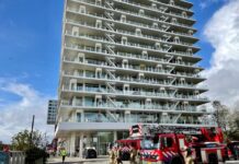 Twee gewonden bij explosie meterkast woongebouw Haarlemmerweg