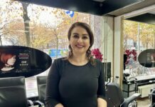 Kapster Carmen is het grootste ‘liefie’ van Bos en Lommer