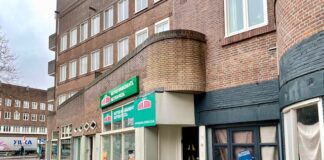 Koopjeswinkel Gideon naar de Jan van Galenstraat